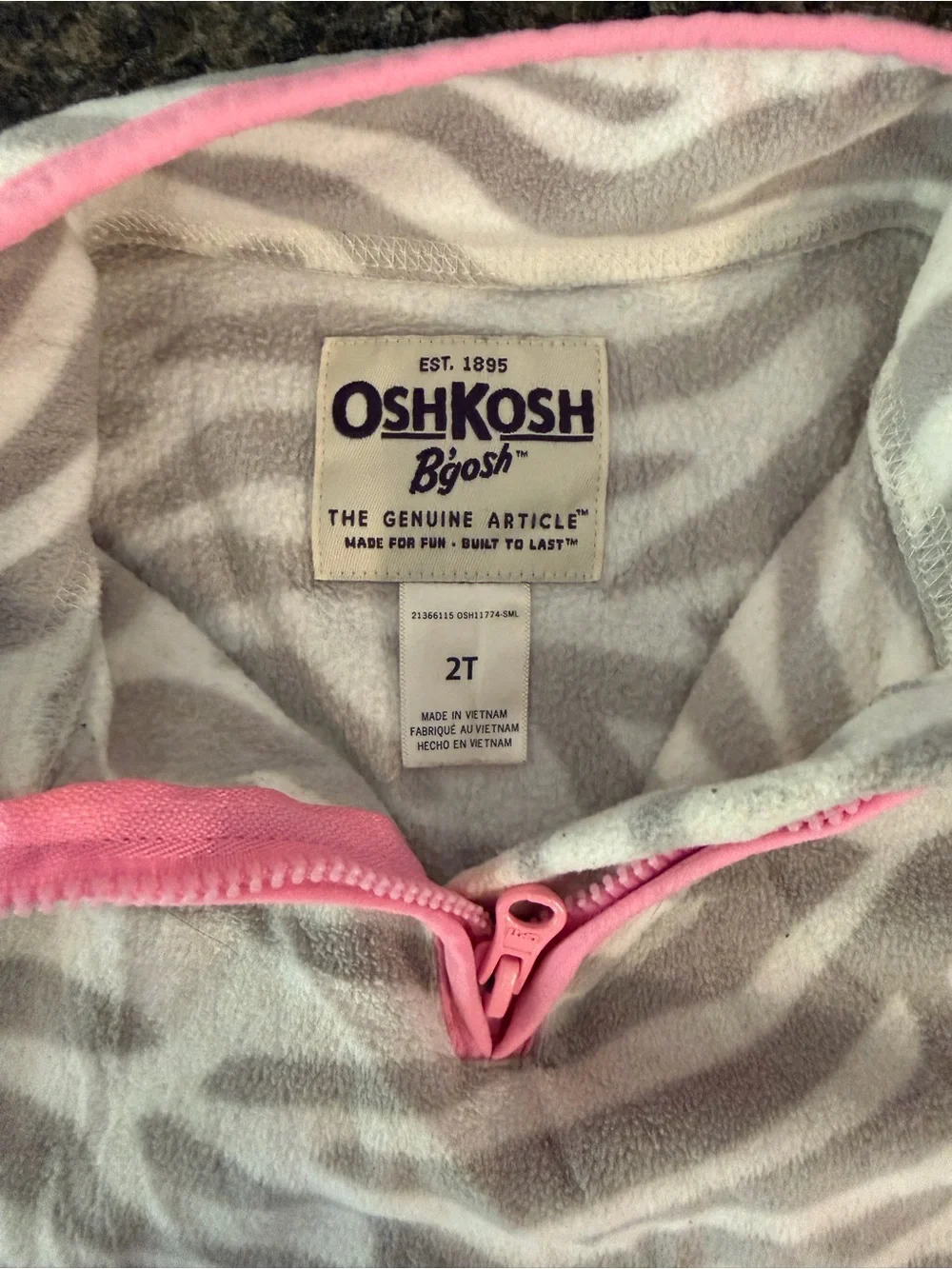 ⭐️OshKosh B'gosh Gray Zebra Fleece Pullover with Pink Trim